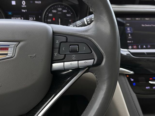 Used 2022 Cadillac XT6 Premium Luxury w/ Technology Package image 16