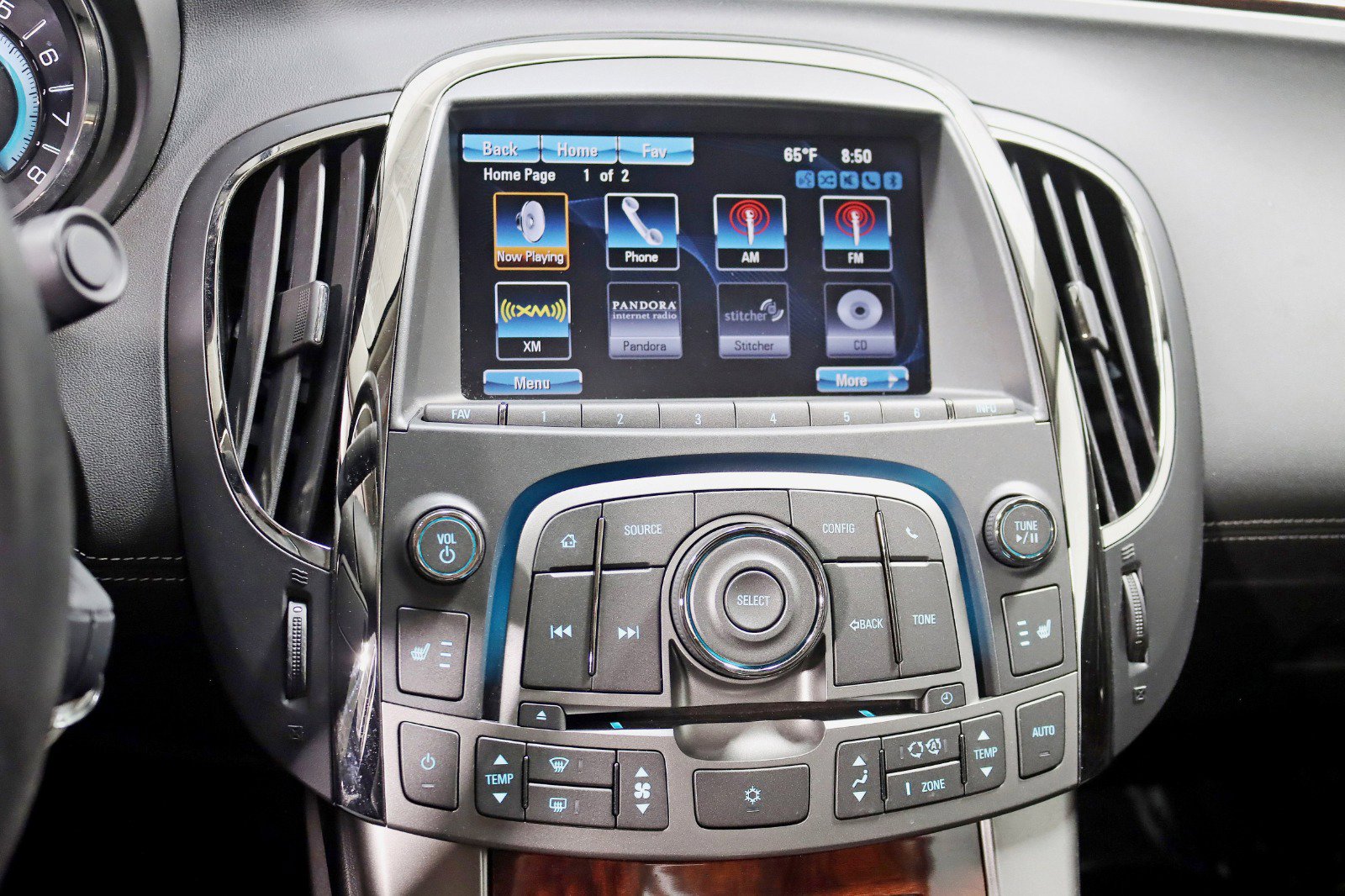 Used 2012 Buick LaCrosse Premium image 19