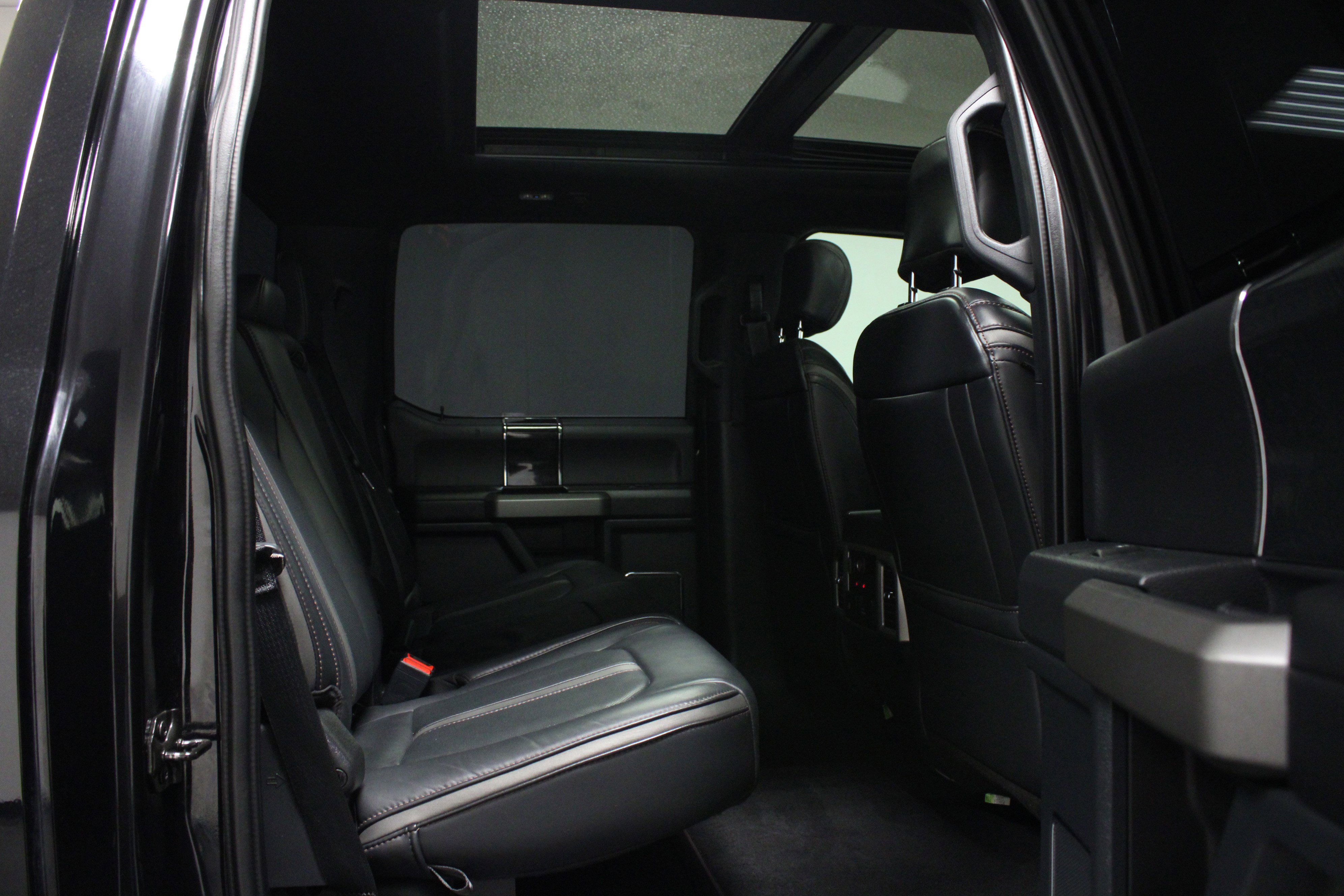 Used 2022 Ford F250 Platinum w/ FX4 Off-Road Package image 15