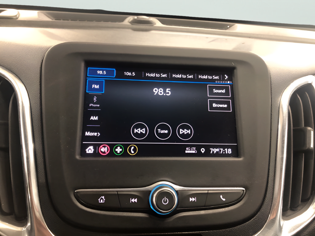 Used 2020 Chevrolet Equinox LT w/ LPO, Floor Liner Package AWD/4WD image 14