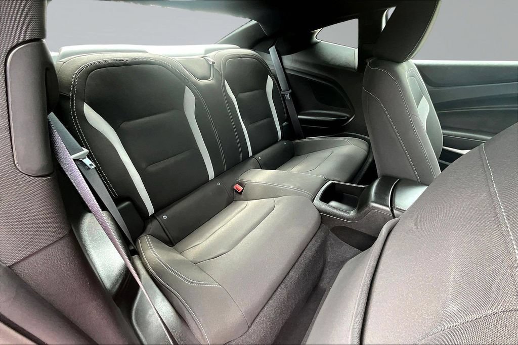Used 2022 Chevrolet Camaro LT w/ Technology Package RWD image 22
