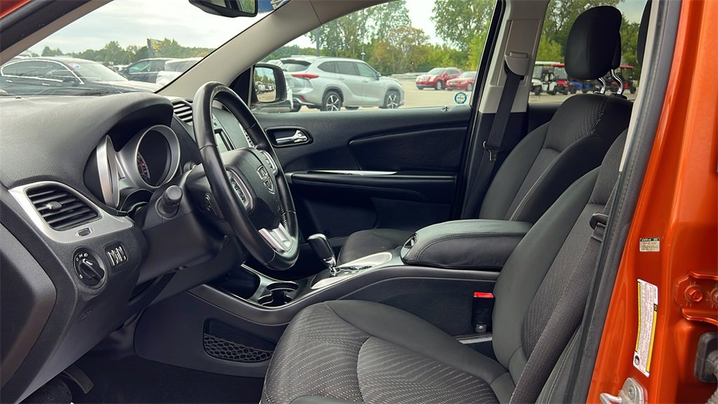 Used 2011 Dodge Journey Express image 8