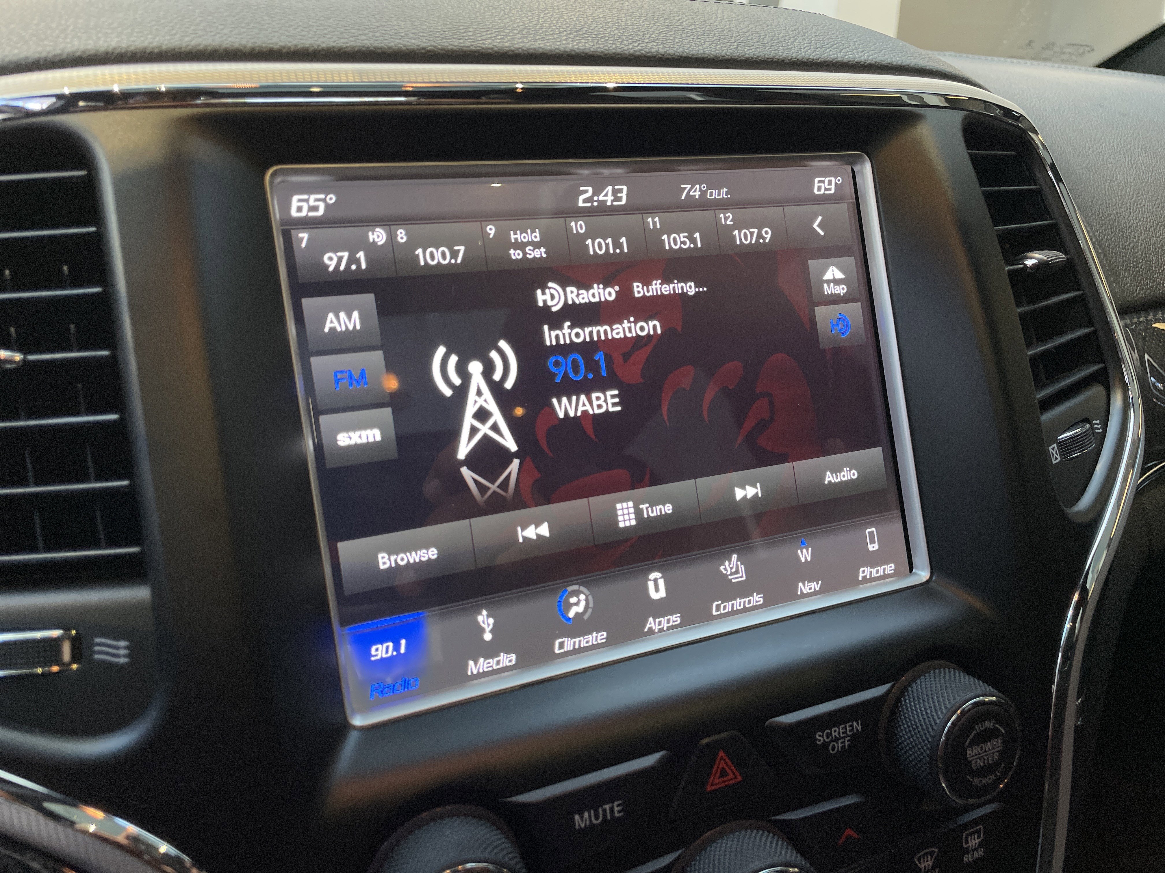 Used 2018 Jeep Grand Cherokee SRT AWD/4WD image 24