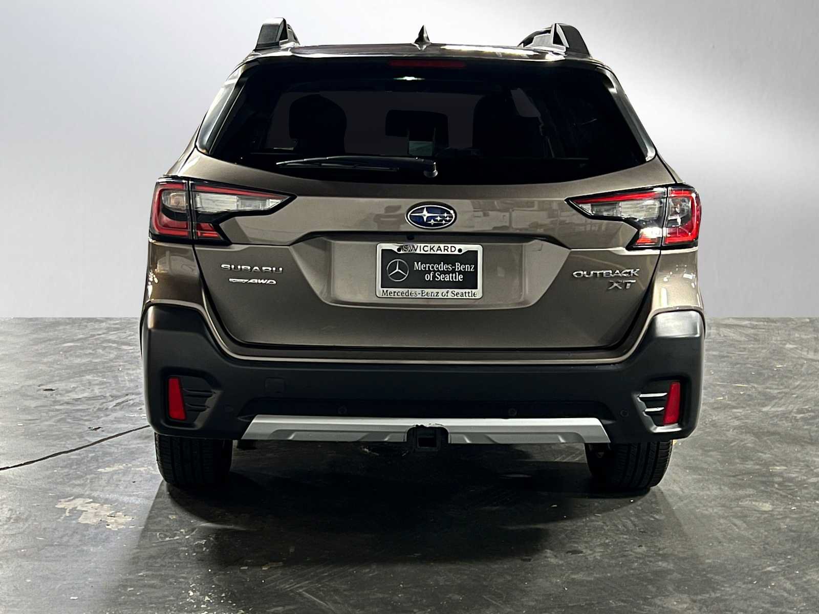 Used 2022 Subaru Outback Limited XT AWD/4WD image 4
