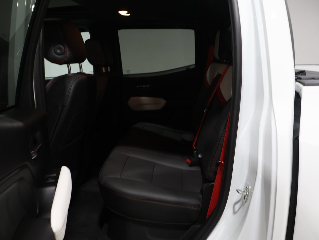 Used 2025 GMC Canyon AT4 w/ AT4X Package image 21