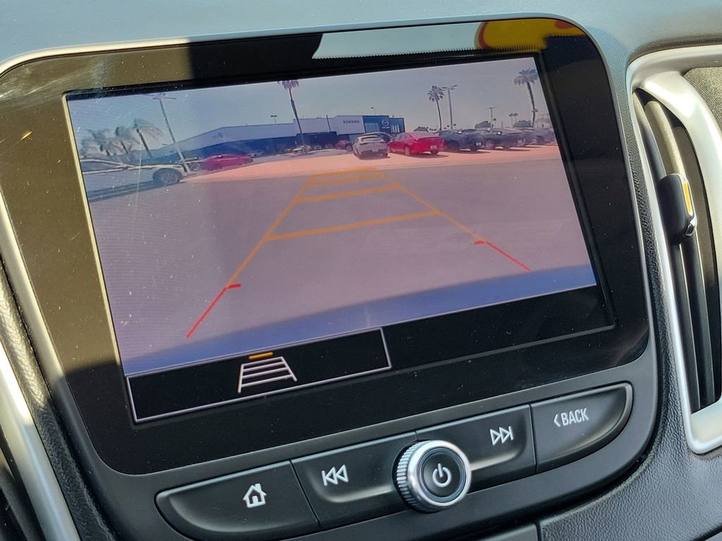 Used 2023 Chevrolet Malibu LT FWD image 11