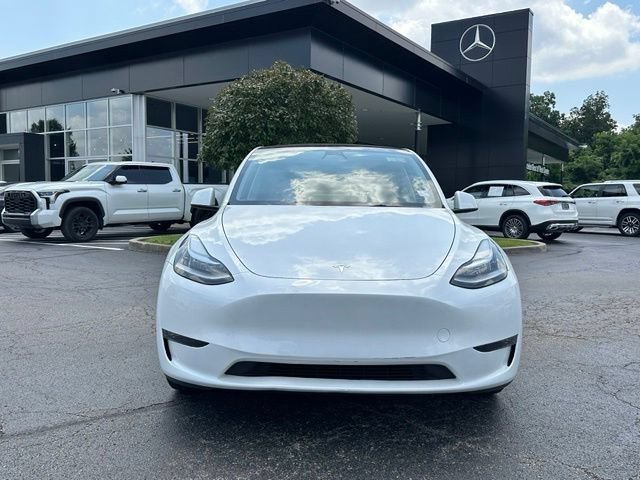 Used 2023 Tesla Model Y Long Range AWD/4WD image 3