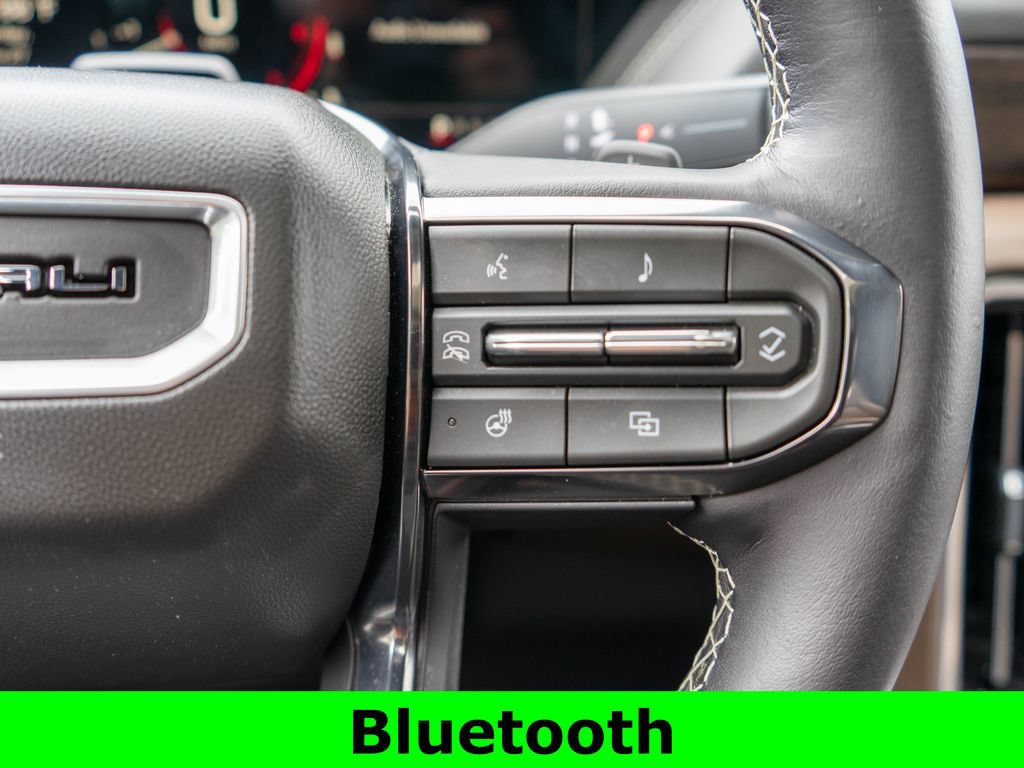 Used 2026 GMC Yukon Denali Ultimate w/ LPO, Floor Liner Package AWD/4WD image 23