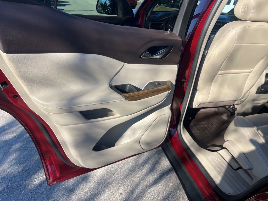 Used 2018 GMC Acadia Denali w/ Technology Package image 43