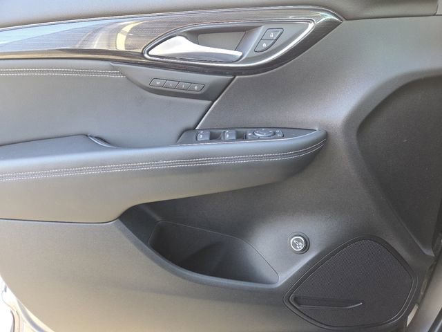 Used 2021 Buick Envision Essence image 32