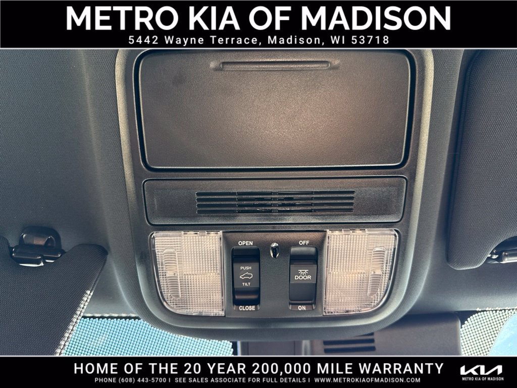 Used 2023 Honda Passport TrailSport image 31