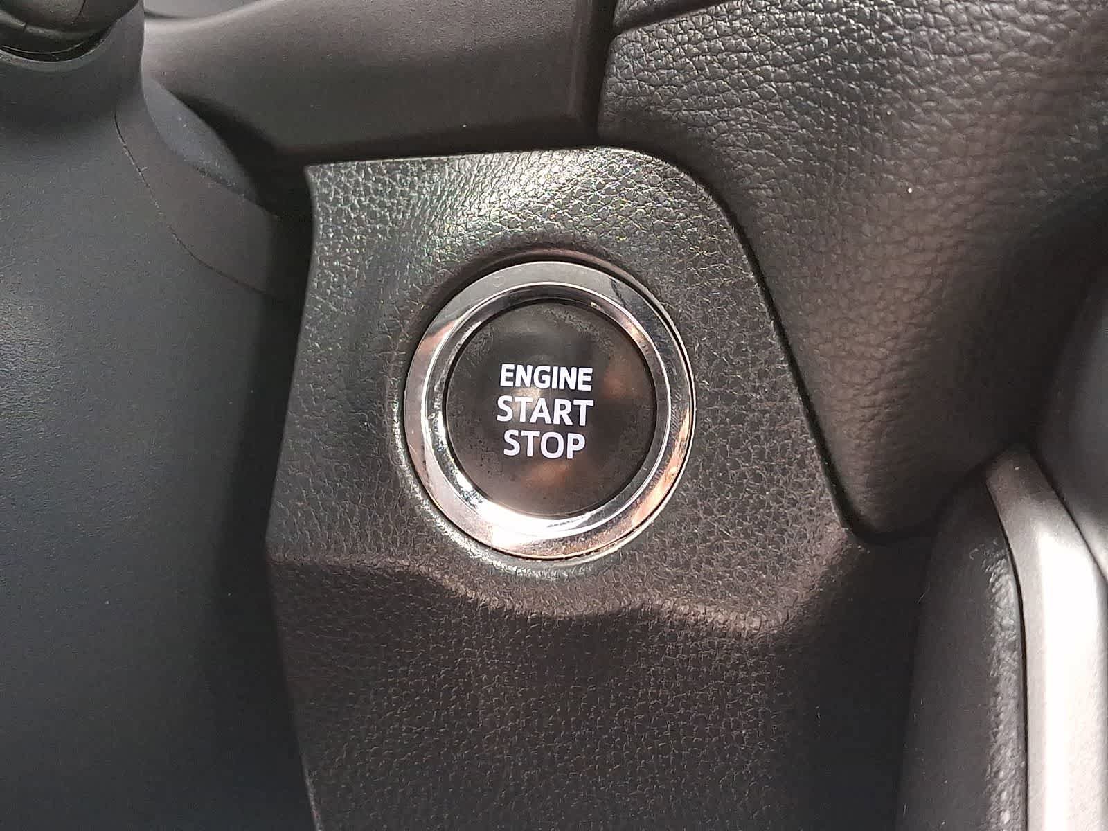 Certified 2024 Toyota RAV4 XLE AWD/4WD image 27