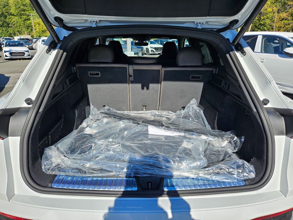 New 2025 Audi Q5 Premium Plus image 22