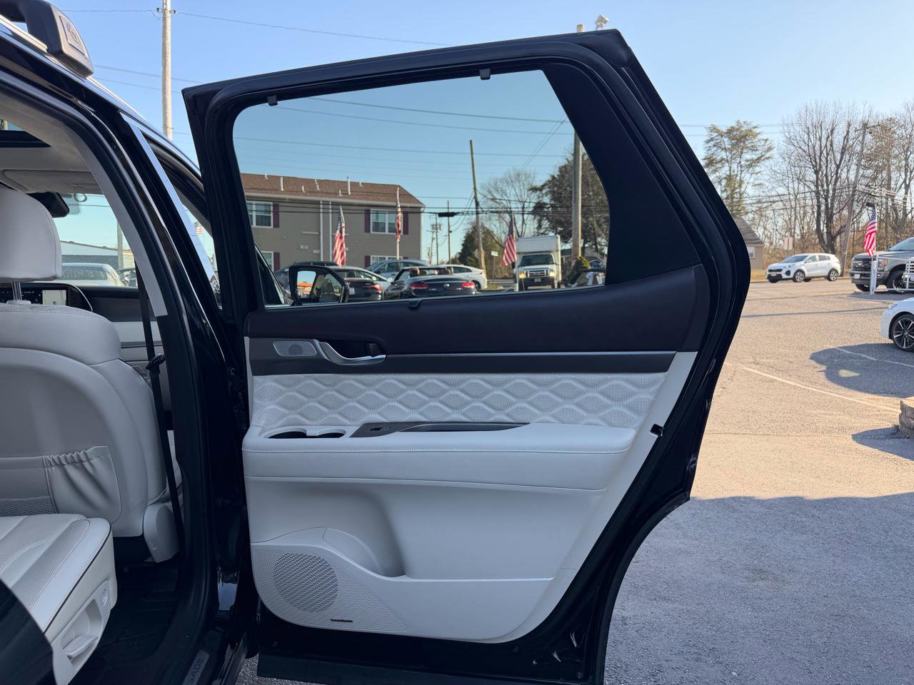 Used 2021 Hyundai Palisade Calligraphy image 25
