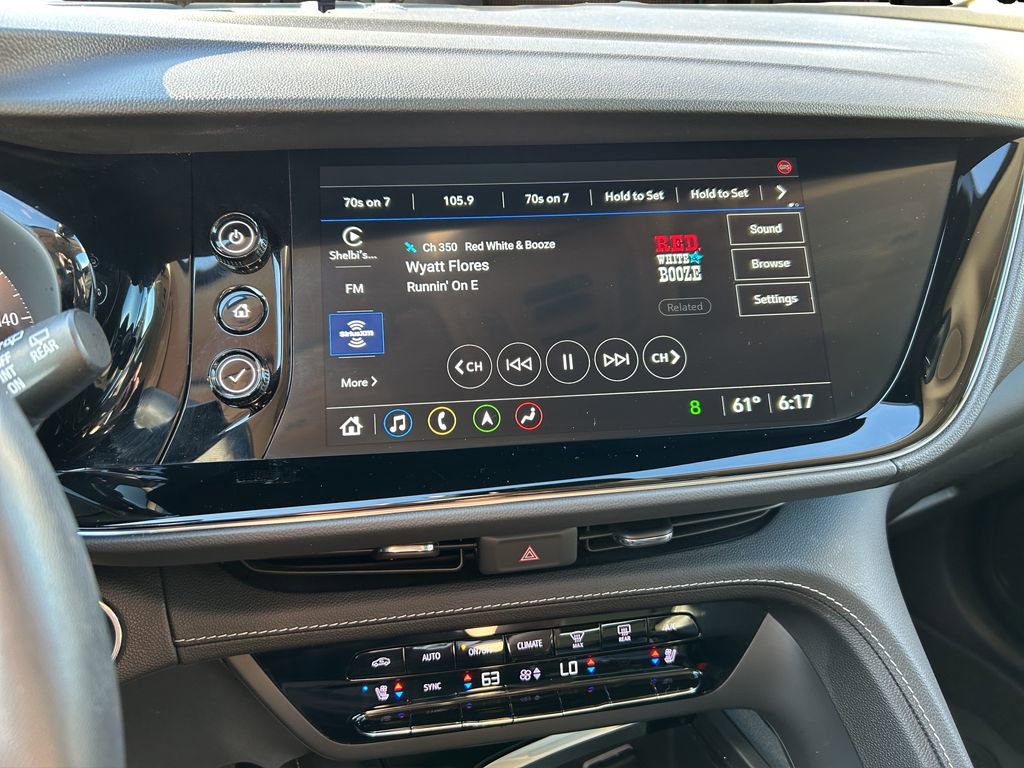 Certified 2022 Buick Envision Avenir w/ Technology Package II image 24