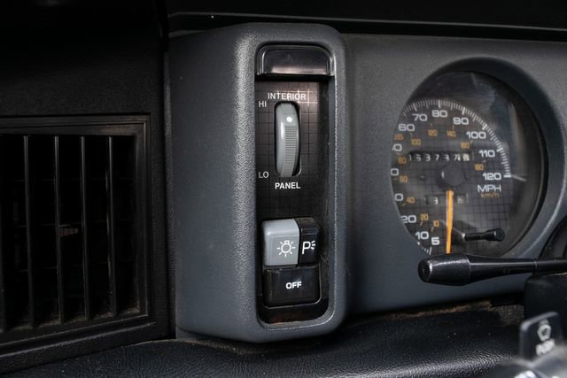 Used 1991 Pontiac Firebird Convertible image 23