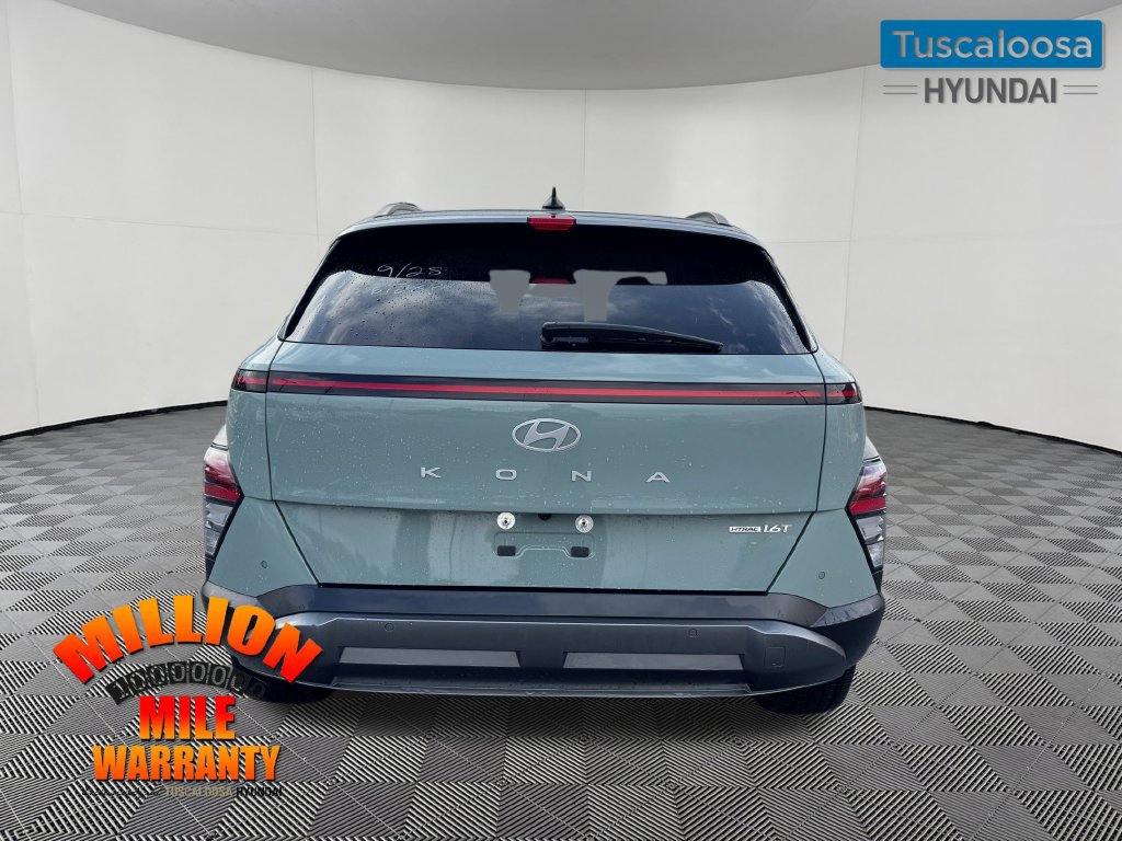 Used 2024 Hyundai Kona Limited AWD/4WD image 4