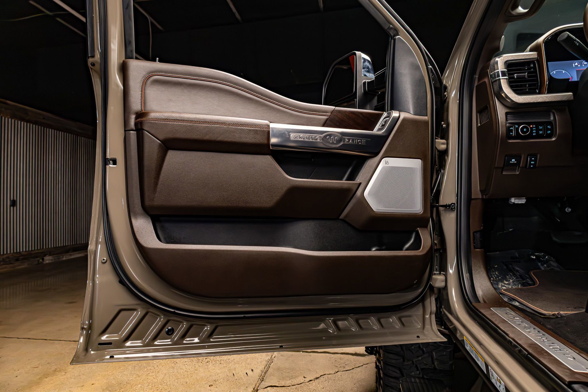 Used 2026 Ford F450 King Ranch w/ Chrome Package image 30