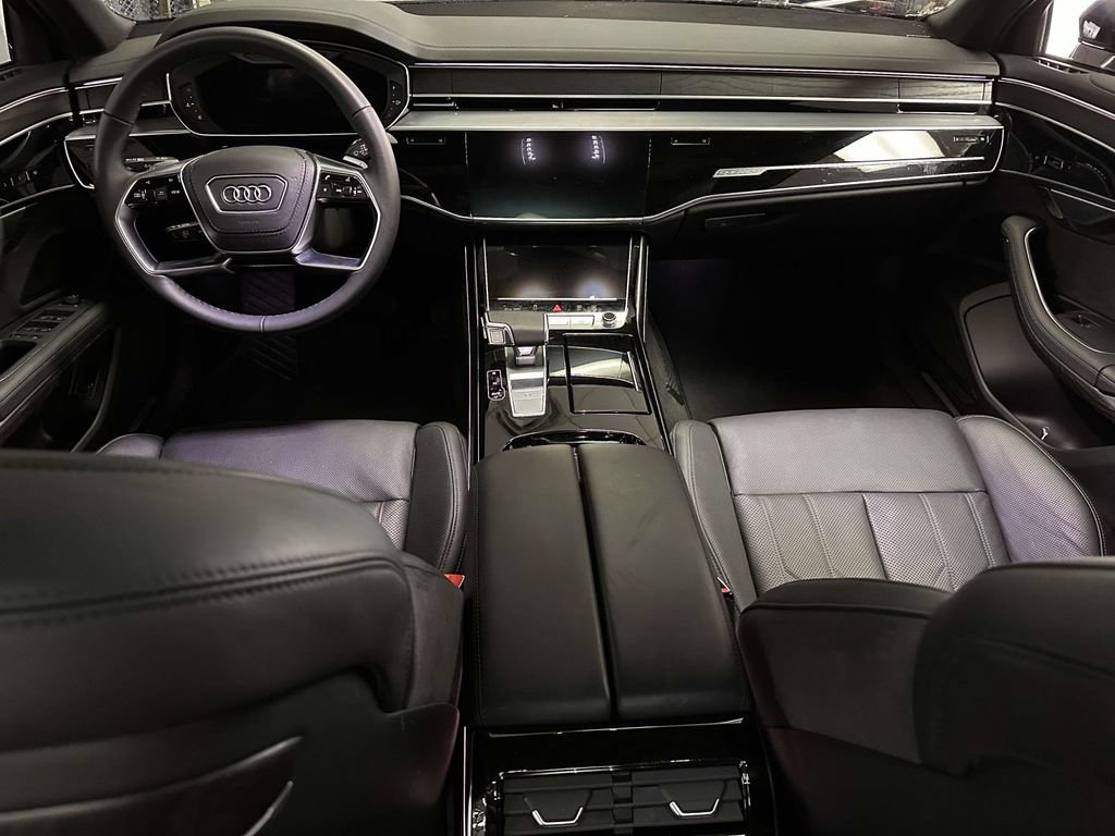 Used 2025 Audi A8 L 3.0T w/ Executive Package AWD/4WD image 18