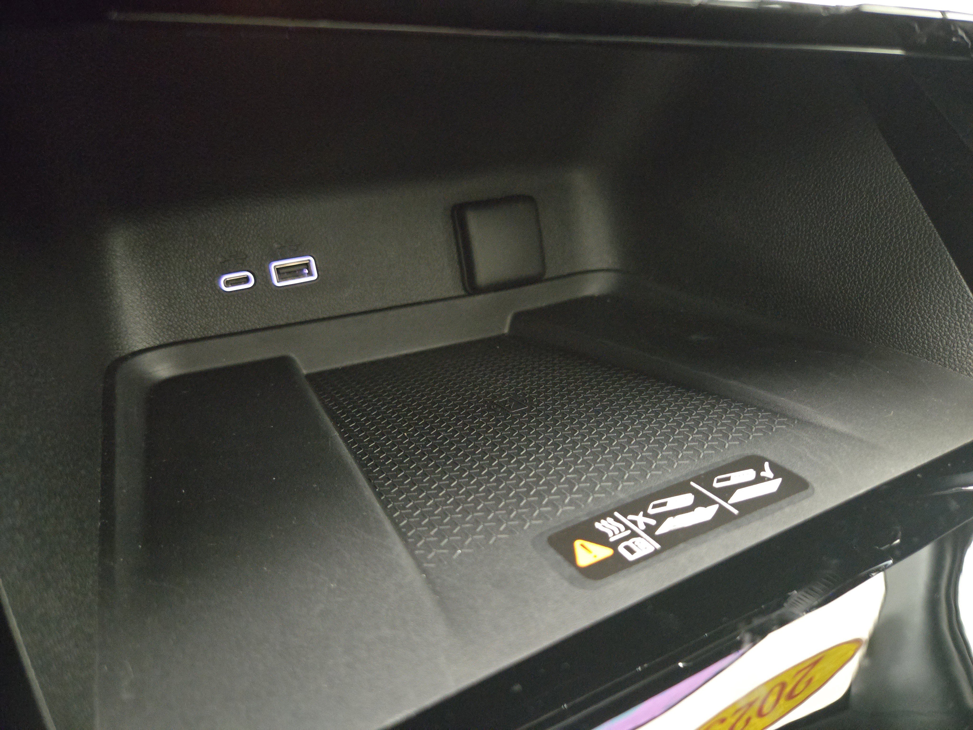 Certified 2025 Chevrolet Traverse Z71 image 29