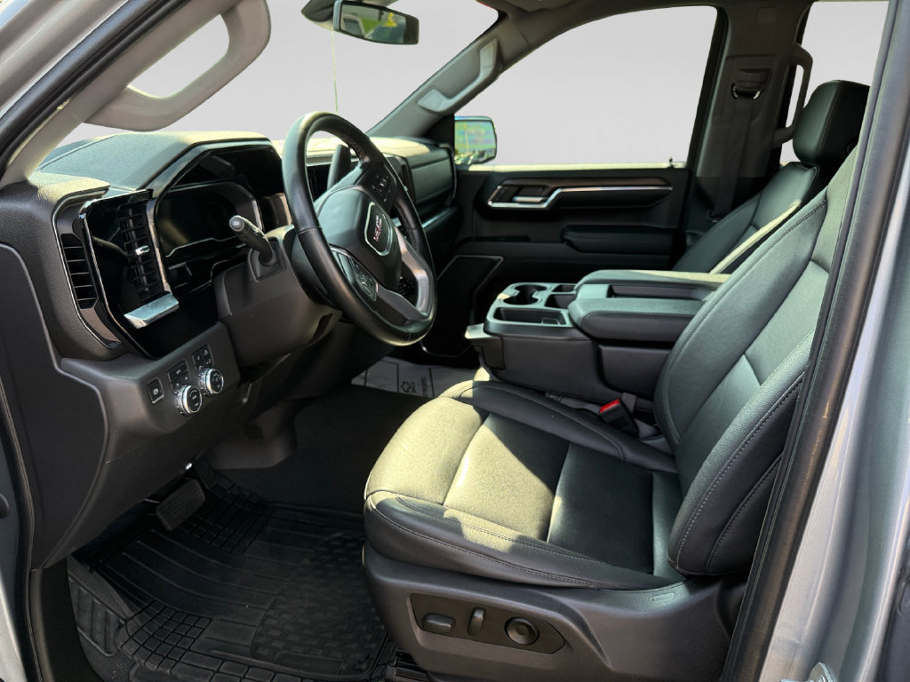Used 2023 GMC Sierra 1500 SLT AWD/4WD image 15