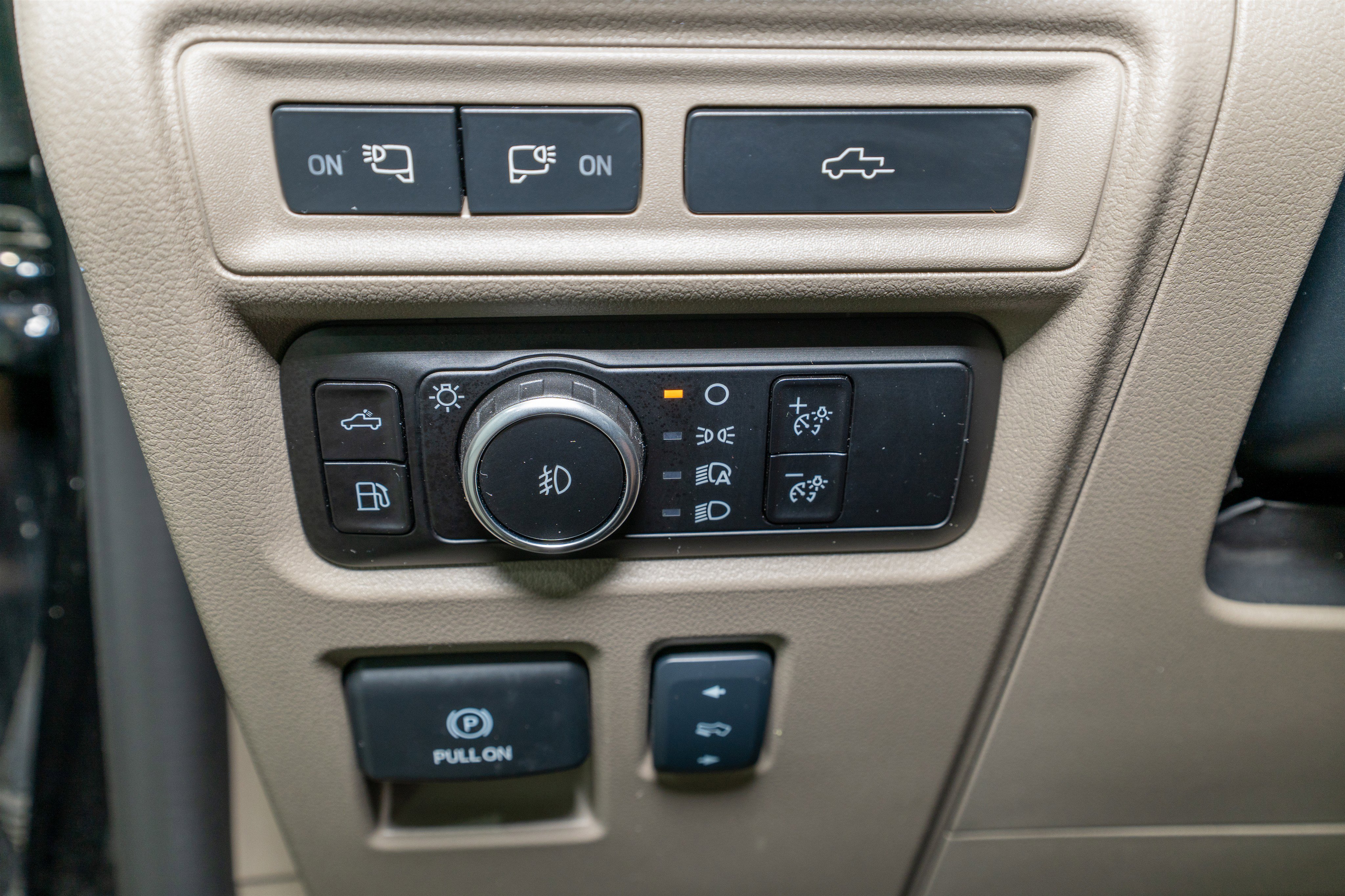 Used 2024 Ford F150 Platinum w/ Equipment Group 703A Plus image 43