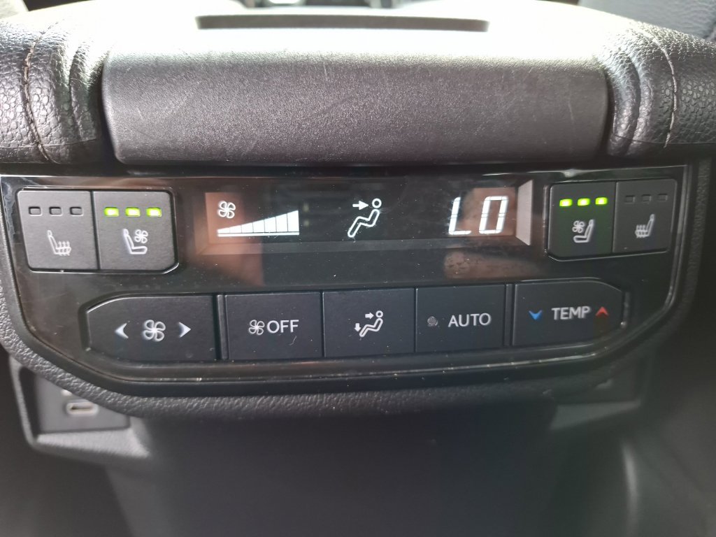 Used 2026 Toyota Grand Highlander AWD image 29