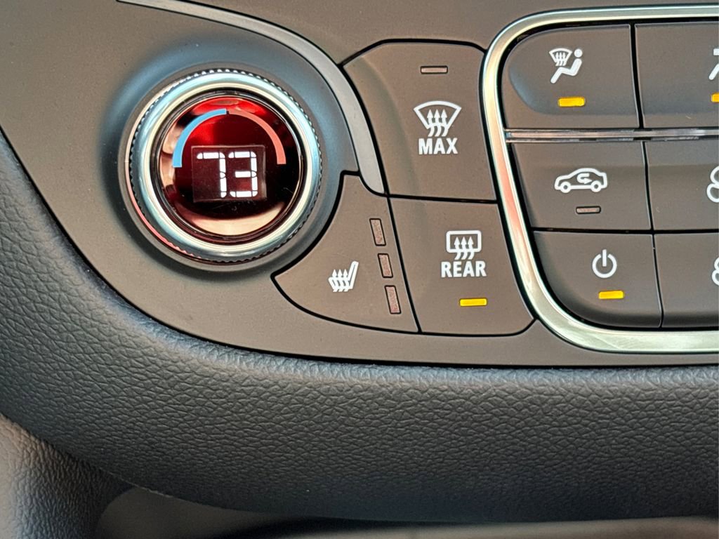 Used 2024 Chevrolet Equinox LT w/ LPO, Floor Liner Package AWD/4WD image 33