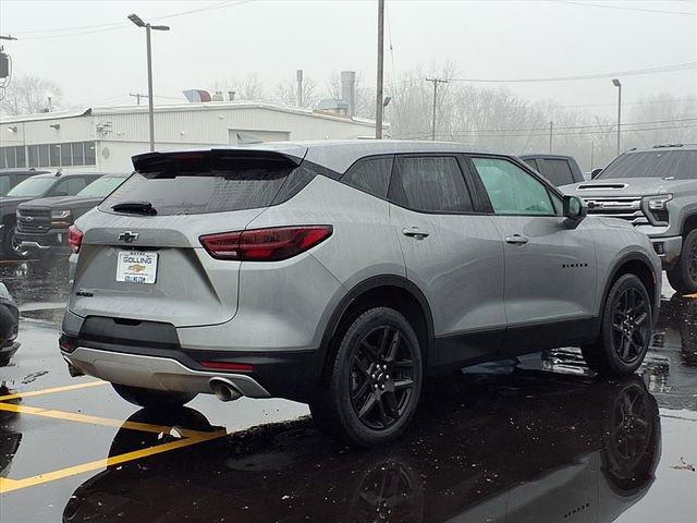 Used 2023 Chevrolet Blazer LT w/ Driver Confidence Package image 2