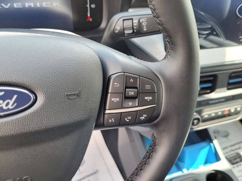 New 2025 Ford Maverick XLT w/ XLT Luxury Package FWD image 20