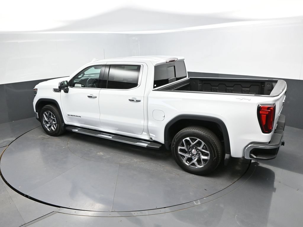 Used 2025 GMC Sierra 1500 SLT w/ SLT Premium Package AWD/4WD image 28