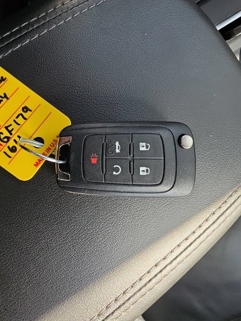 Certified 2016 Buick LaCrosse Leather w/ Experience Buick Package FWD image 14