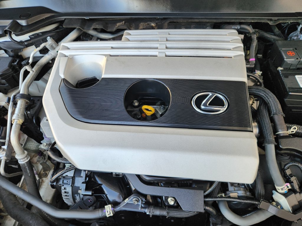 Used 2021 Lexus UX 200 w/ Premium Package FWD image 32
