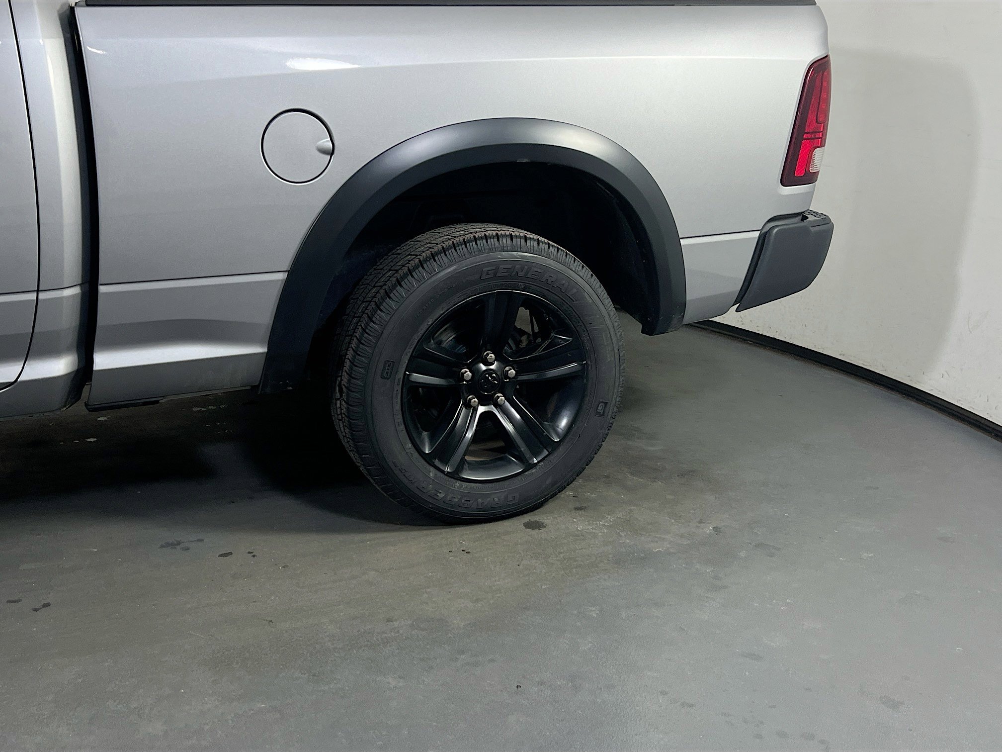 Used 2022 RAM 1500 Classic Warlock w/ Electronics Group AWD/4WD image 28