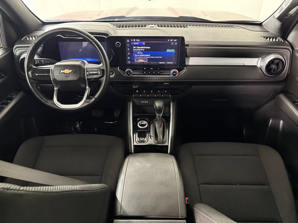 Used 2024 Chevrolet Colorado LT AWD/4WD image 33