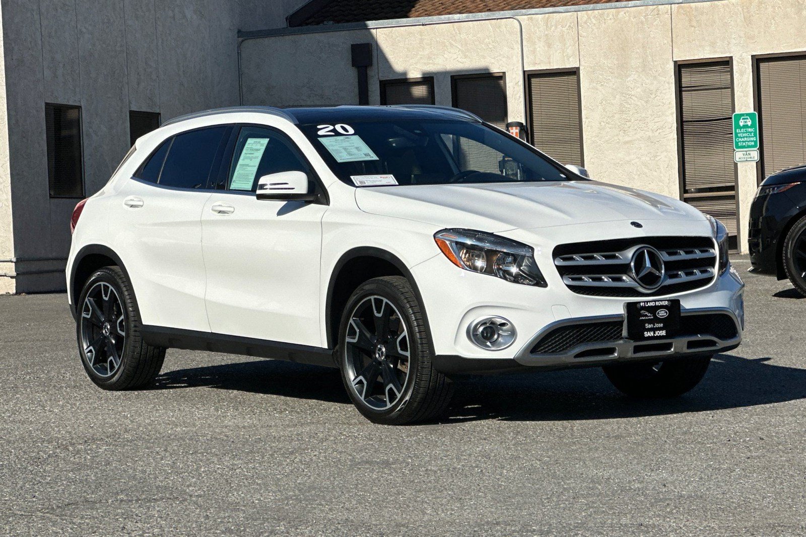 Used 2020 Mercedes-Benz GLA 250 4MATIC image 7