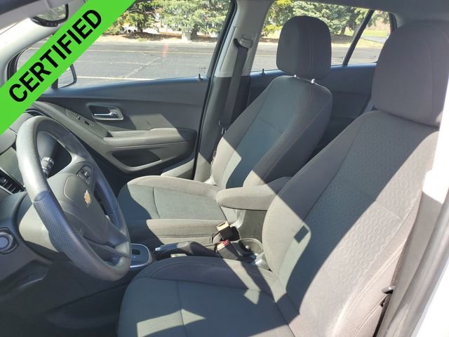 Used 2017 Chevrolet Trax LS image 18