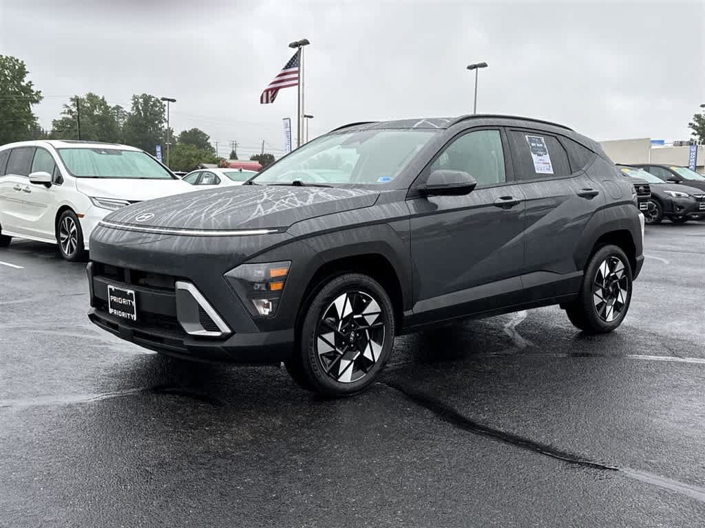 Used 2024 Hyundai Kona SEL AWD/4WD image 5