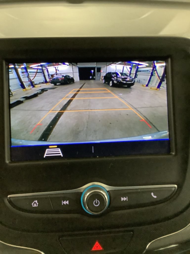 Used 2021 Chevrolet Equinox LT AWD/4WD image 11