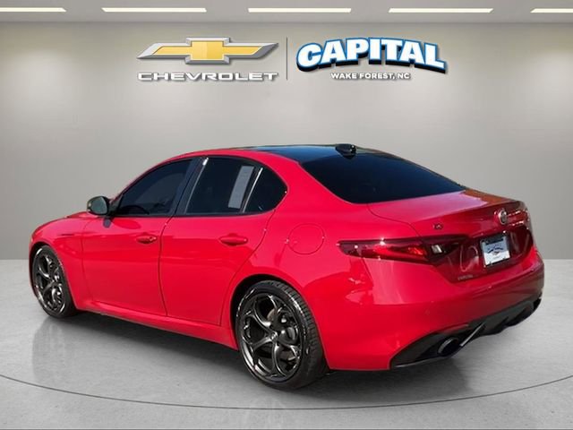 Used 2023 Alfa Romeo Giulia Estrema image 4