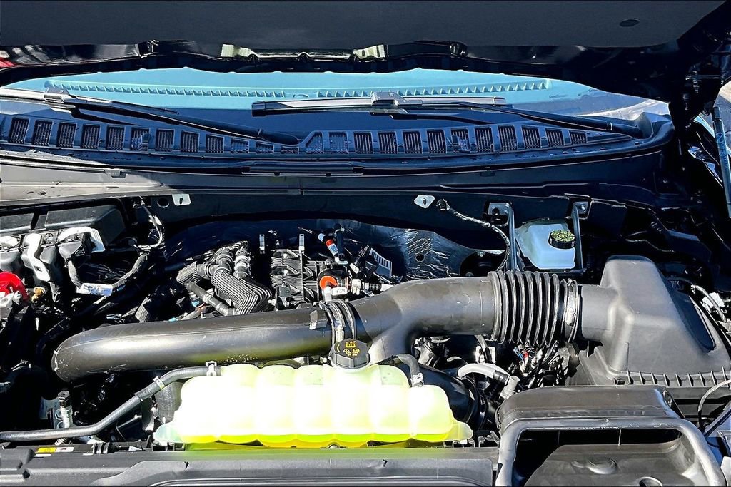 New 2026 Ford Expedition Platinum w/ Stealth Appearance Package image 11