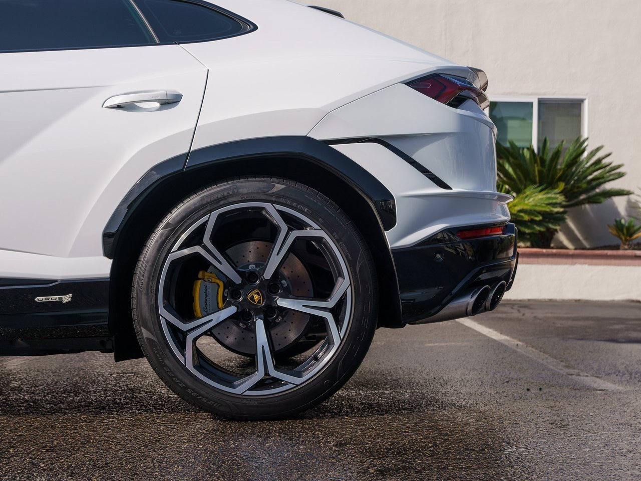 Used 2024 Lamborghini Urus S image 36