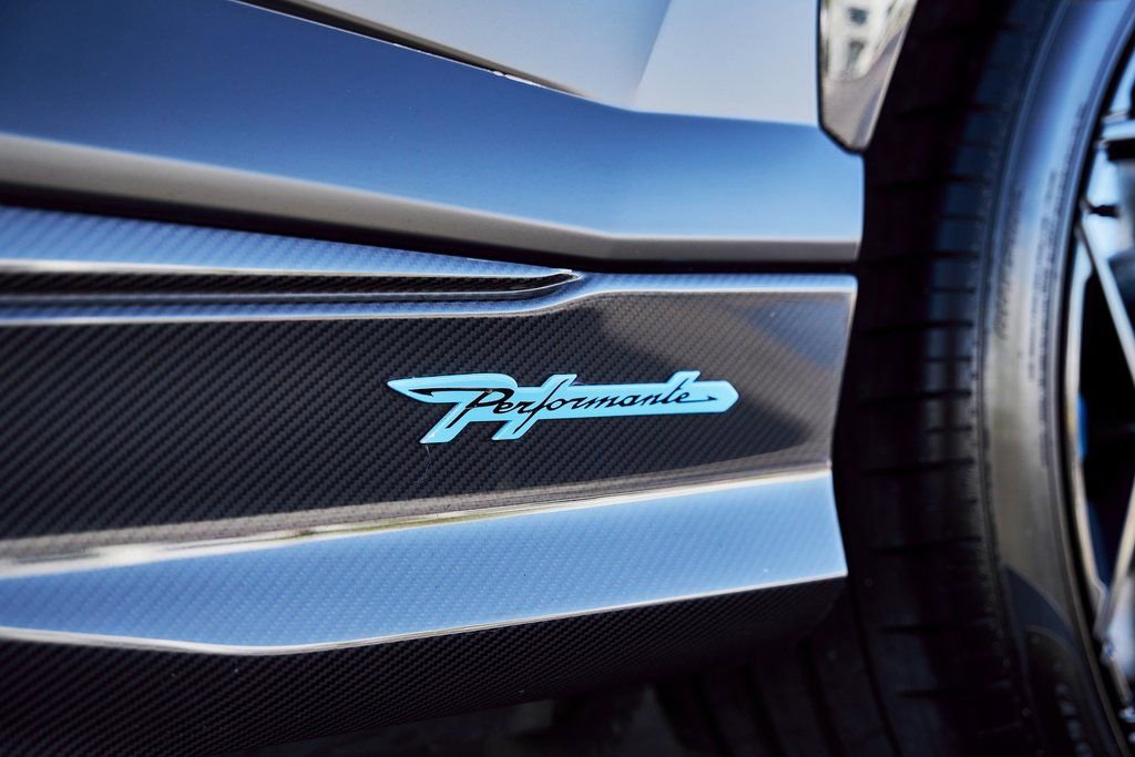 Used 2024 Lamborghini Urus Performante image 16