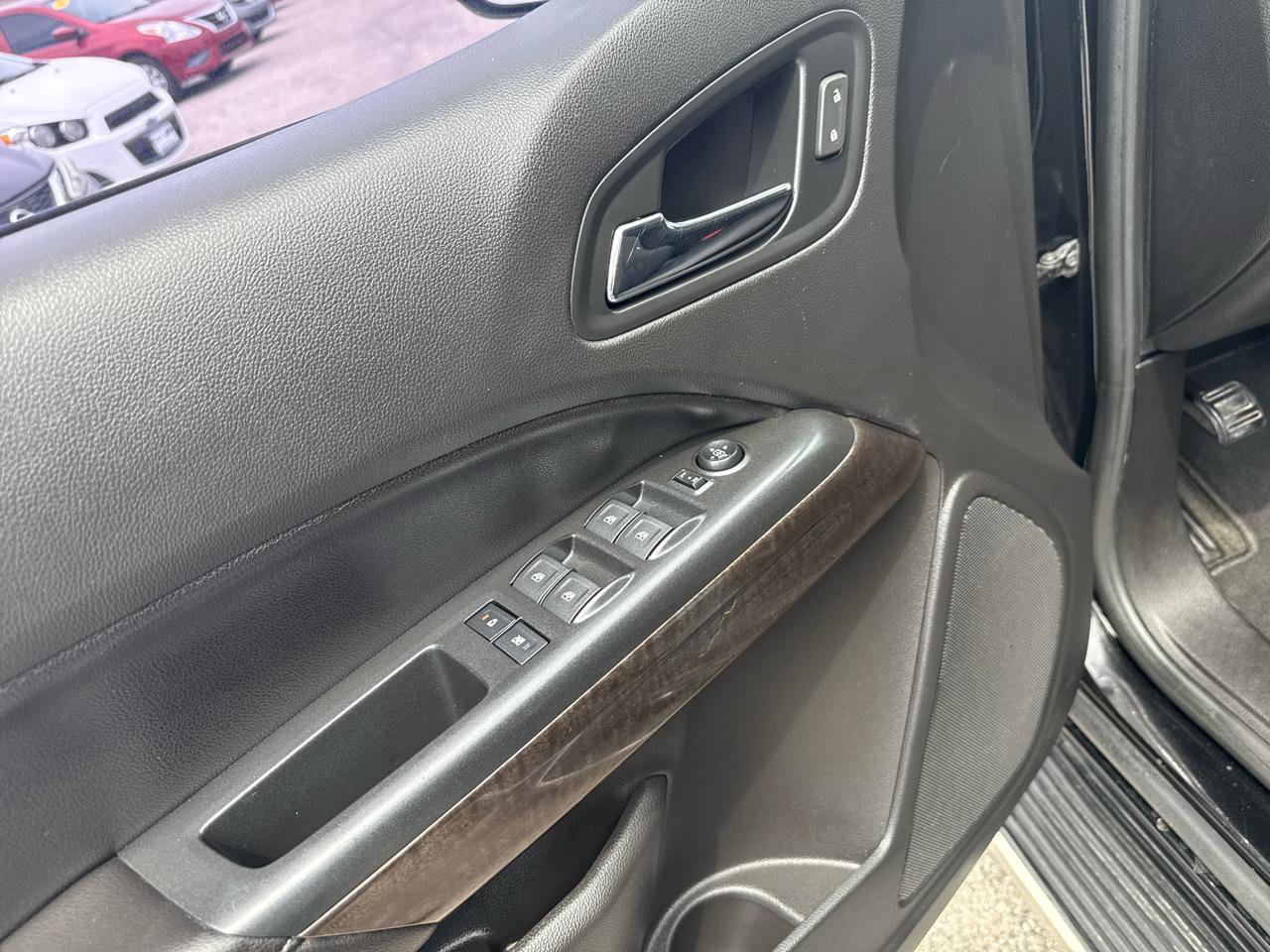 Used 2018 GMC Canyon SLE RWD image 12
