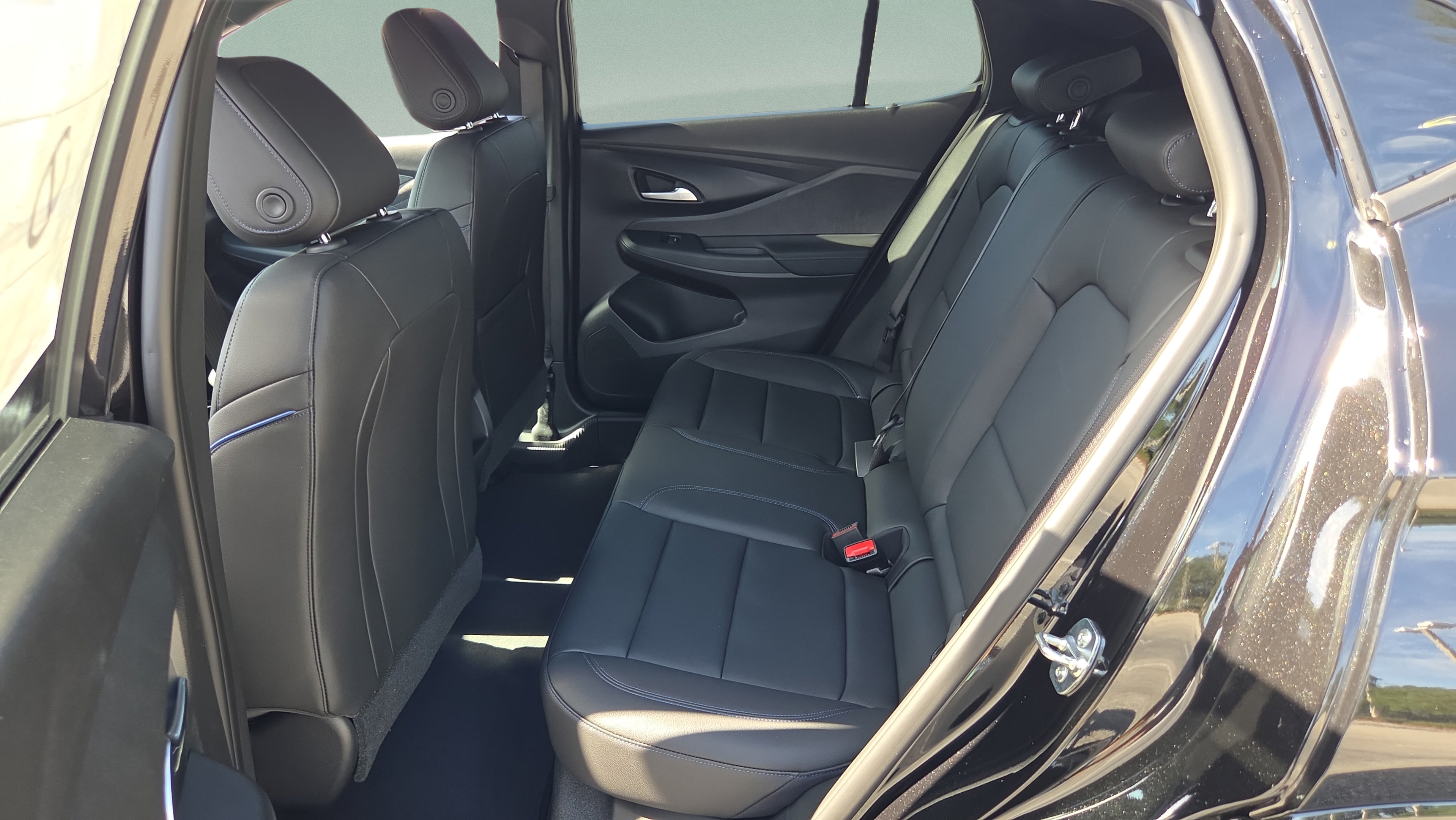 New 2026 Buick Envista Sport Touring w/ Convenience I Package FWD image 10