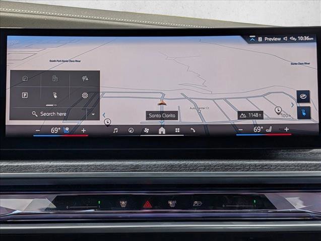 Used 2025 BMW i7 eDrive50 w/ Premium Package RWD image 13