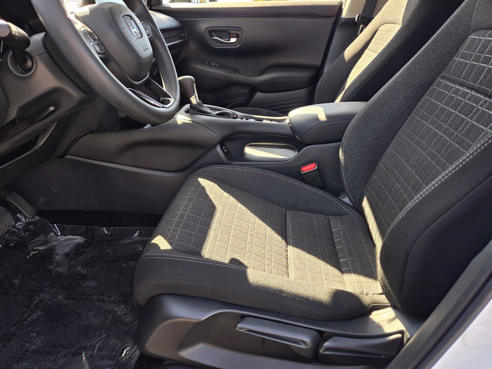 Used 2025 Honda HR-V LX image 12