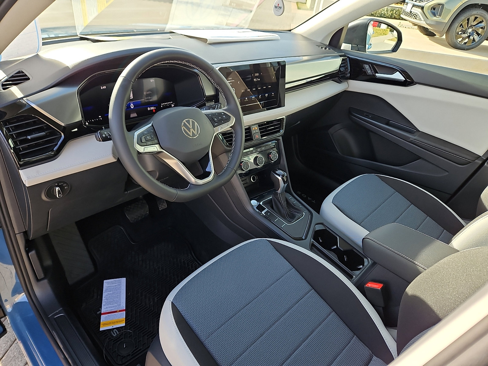 New 2026 Volkswagen Taos S image 11