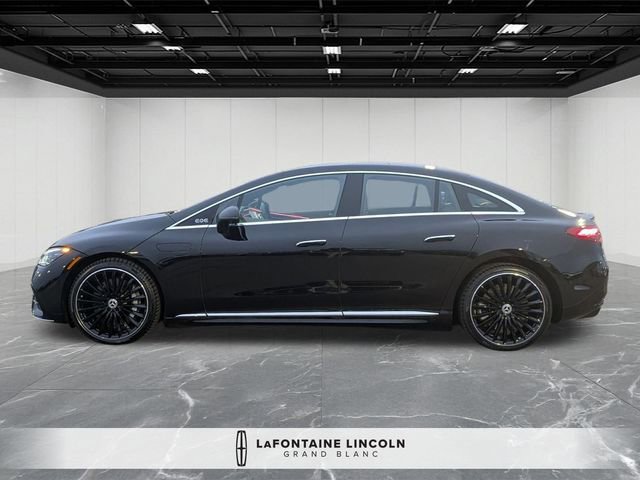 Used 2023 Mercedes-Benz EQE 500 4MATIC Sedan image 2