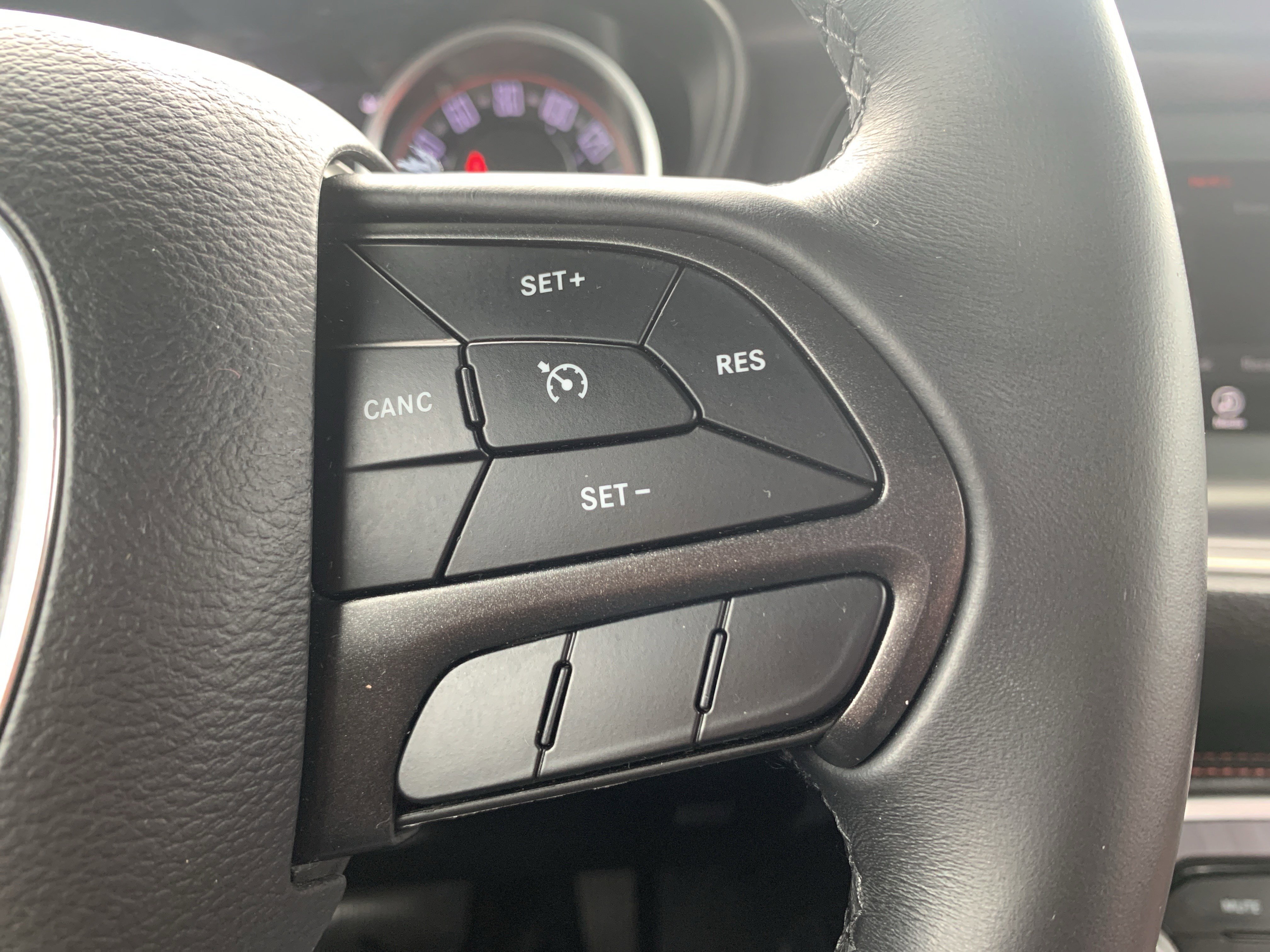 Used 2018 Dodge Challenger SXT image 20